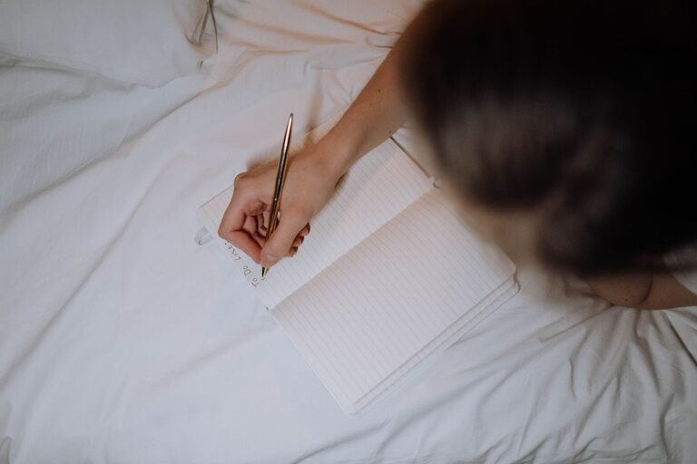 Beginner Guide to Journaling Every Day: Tips to Get Started